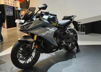 2025 Karizma XMR 210