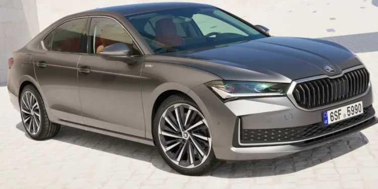 2025 Skoda Superb